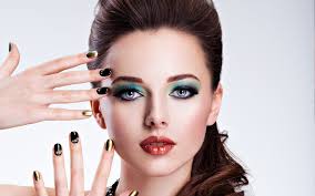 Fashion makeup look with winged eyeliner and soft matte lips